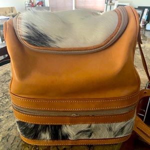 Large dual compartment leather bag